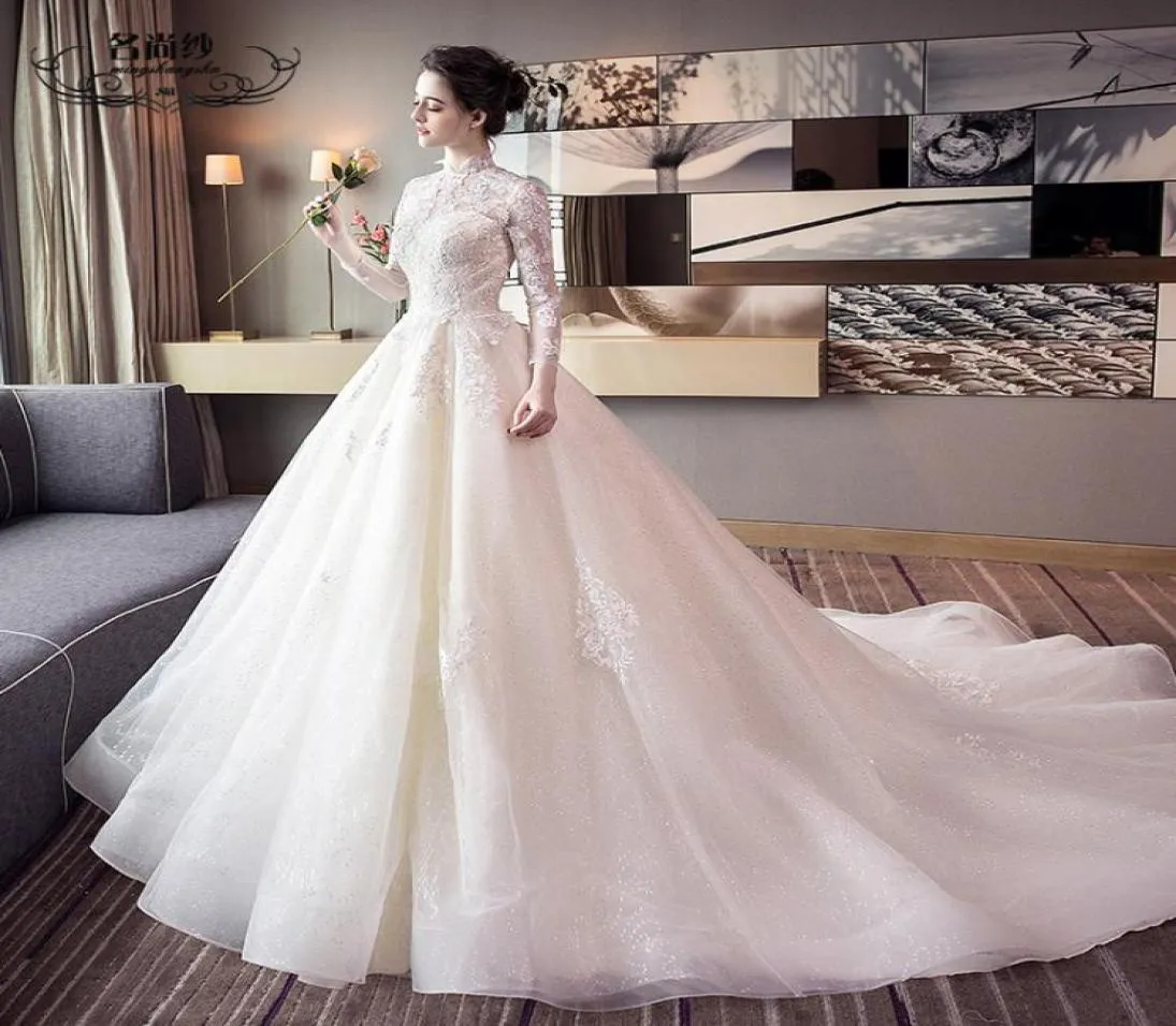Bröllop Ny Lead European och American Princess Dream Long Drag Tail Retro stor storlek Qi Di Bride Wedding Dress Girl2893513