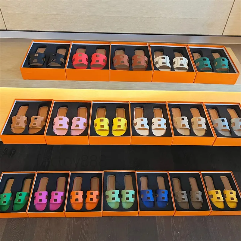 Projektowne kapcie slajdy sandałowe damskie damskie płaskie mieszkanie oran slajdy sandles moda luksusowy letnia kobieta na plaży Slowers Sudery Hemers rozmiary 35-42