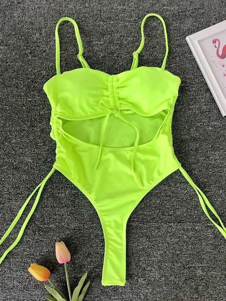 Maillots de bain pour femmes 2024 Neon Green Abdominal Cut Maillot de bain une pièce Maillot de bain Femme String Monokini Maillot de bain coupe haute J240319