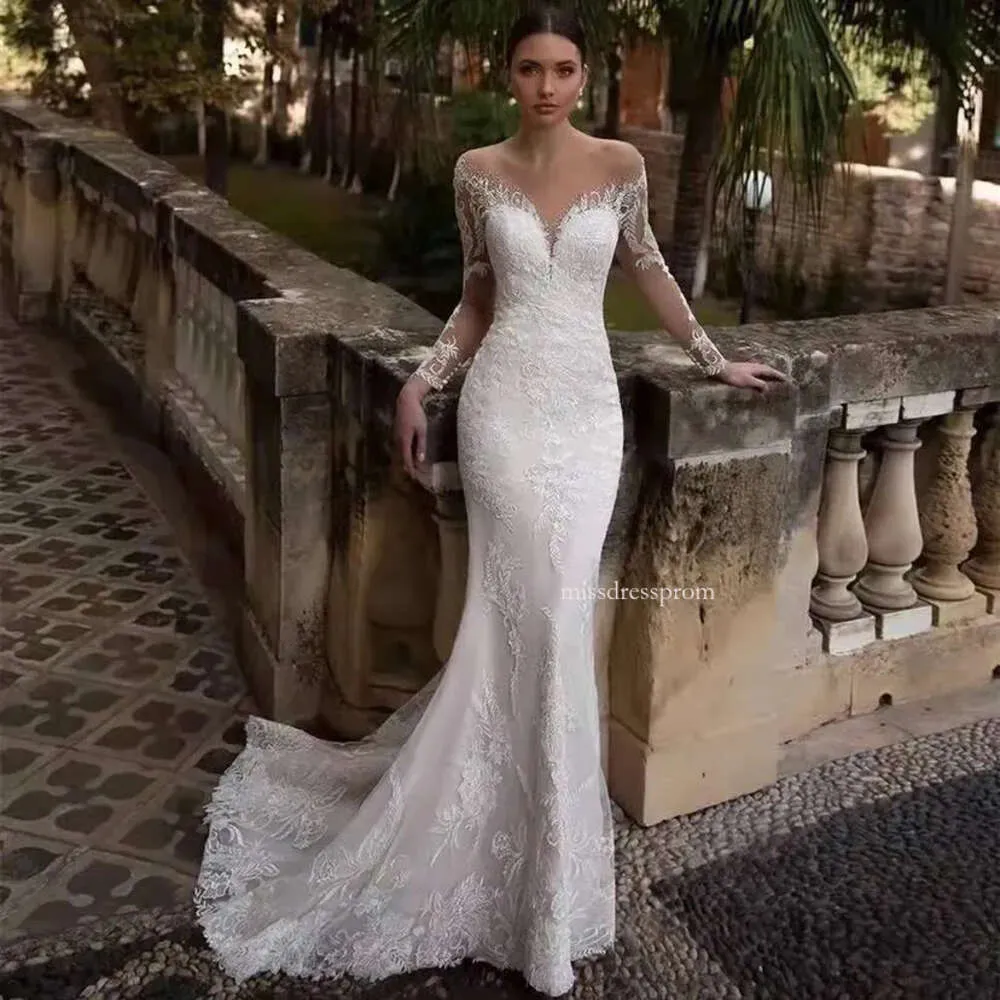 Mermaid Wedding Arabic Dresses Dubai Sparkly Crystals Lace Long Sleeves Bridal Gowns Court Train Tulle Skirt Sequined Robes De Mariee