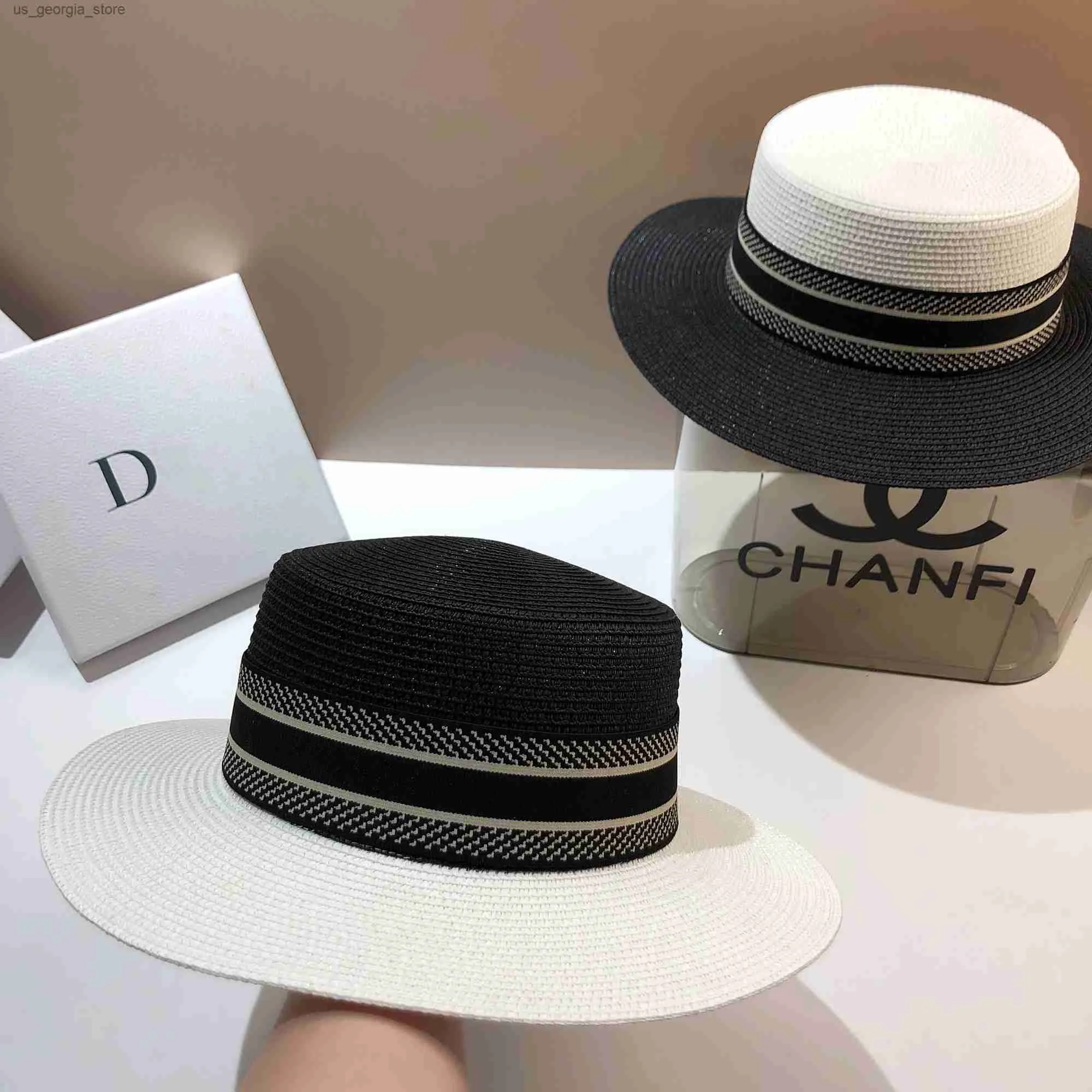 Chapeaux à larges bords Chapeaux de seau Mode européenne et américaine Couleur noire et blanche assortie Chapeau str Chapeau français Paris presbytie avec soleil d'été sauvage classique Y240319