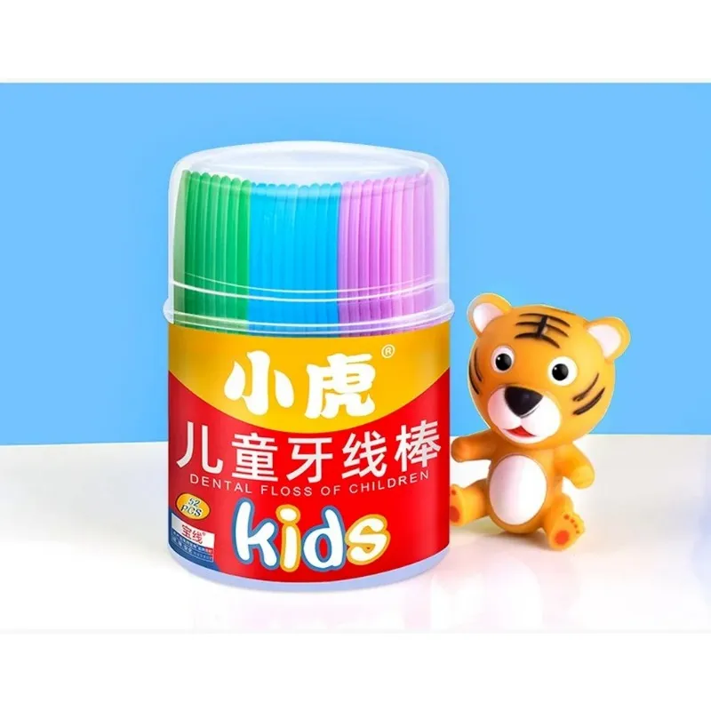 2024 /Box High-Thin Floss Stick Children's Cartoon Plastic Toothpicks Family Pack Flossing詳細