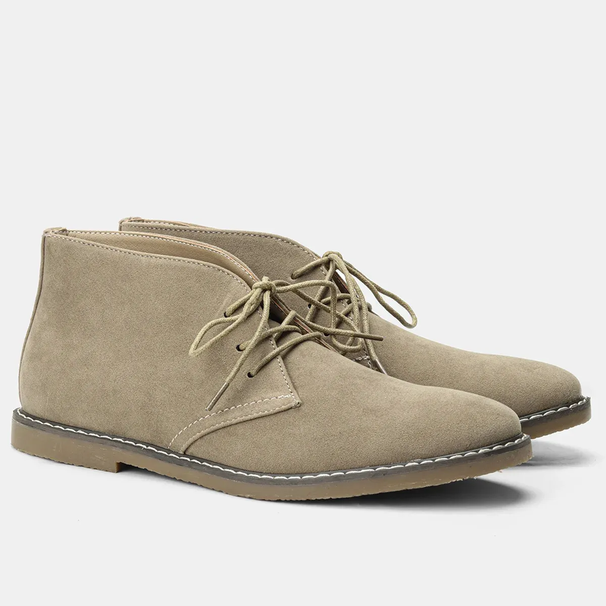 Botas de gamuza para hombres botas de desierto de alta calidad Botas de tobillo casual de estilo casual zapatos hechos a mano para hombres 2022