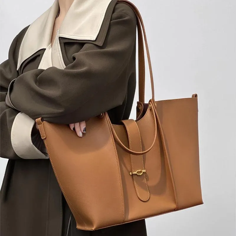 TOTES CFUN YA 2024 Modna Trend Trend Bag damska duża pojemność prawdziwa skórzana dama na ramię luksusowe torebki torebki turystyczne