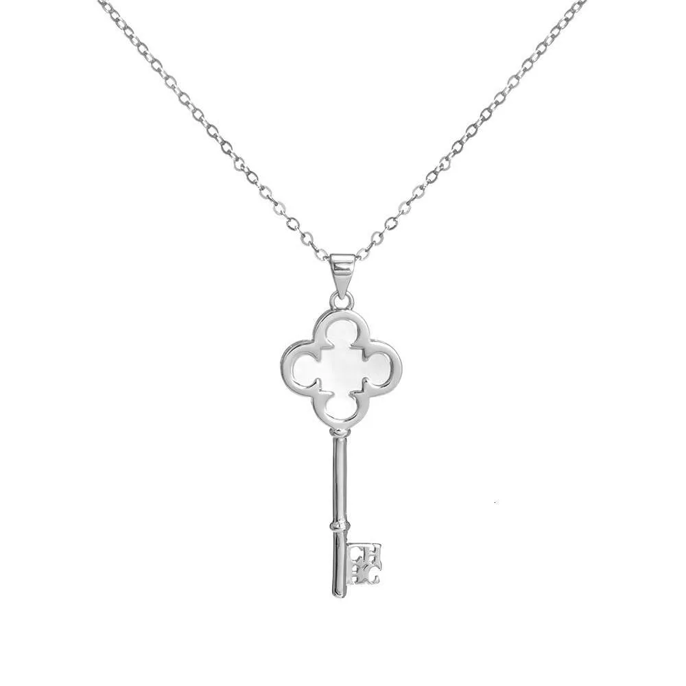 CILMI HARVILL CHHC Women's Necklace Four-leaf Clover Key Metal Chain Firm Gift Box Design Length Adjustable