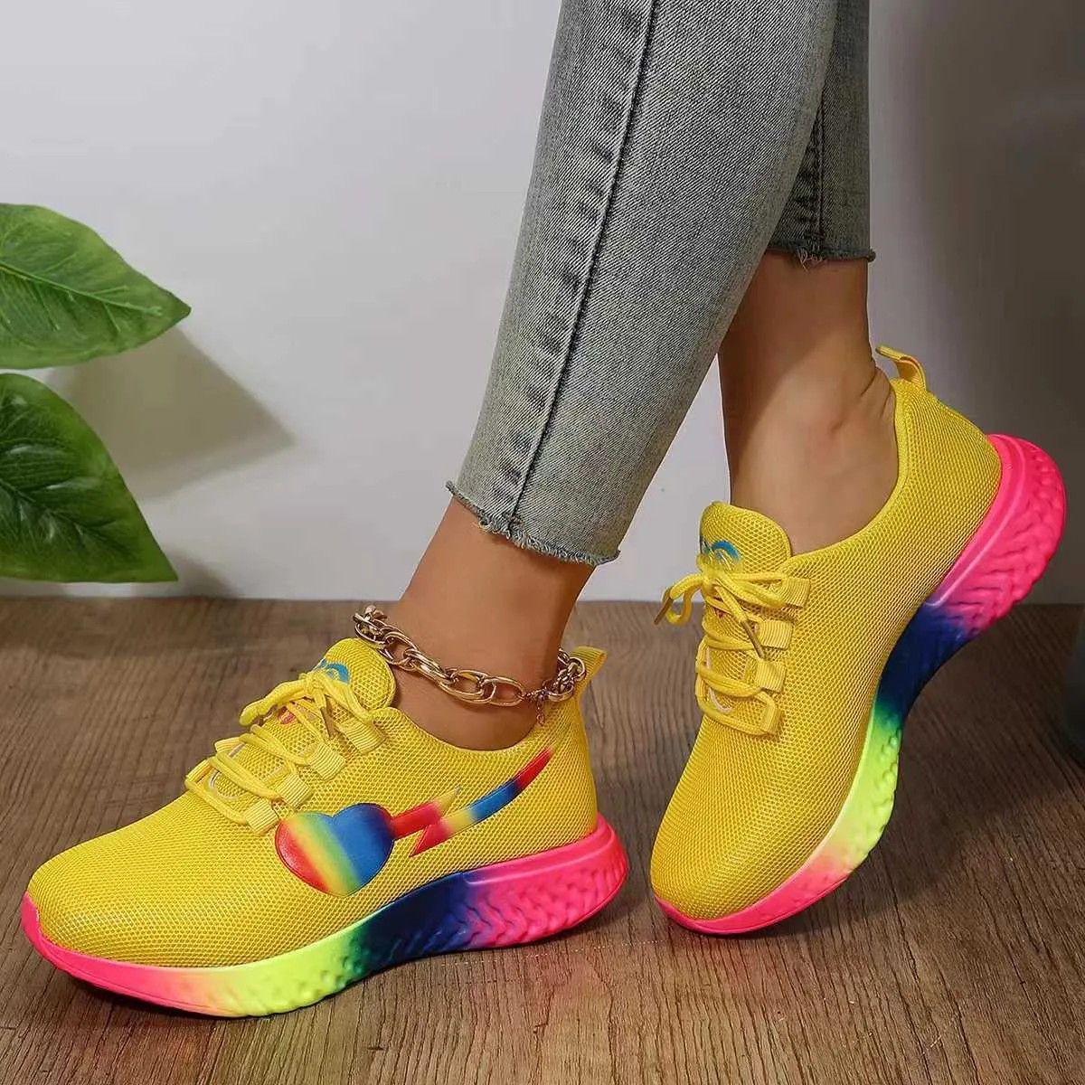 HBP Non-Brand colorful Rainbow Love Knitted Gradual girls Running Shoes women luxury fly woven casual sports sneakers