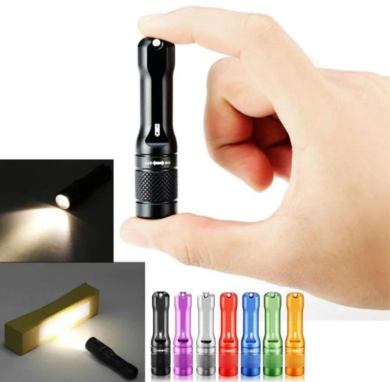 Jiguoor A01 Waterproof 102LM 4 Modes Mini KeyChain Key Chain Nichia 219B LED Light Lamp Torch ficklampor Torches1336005