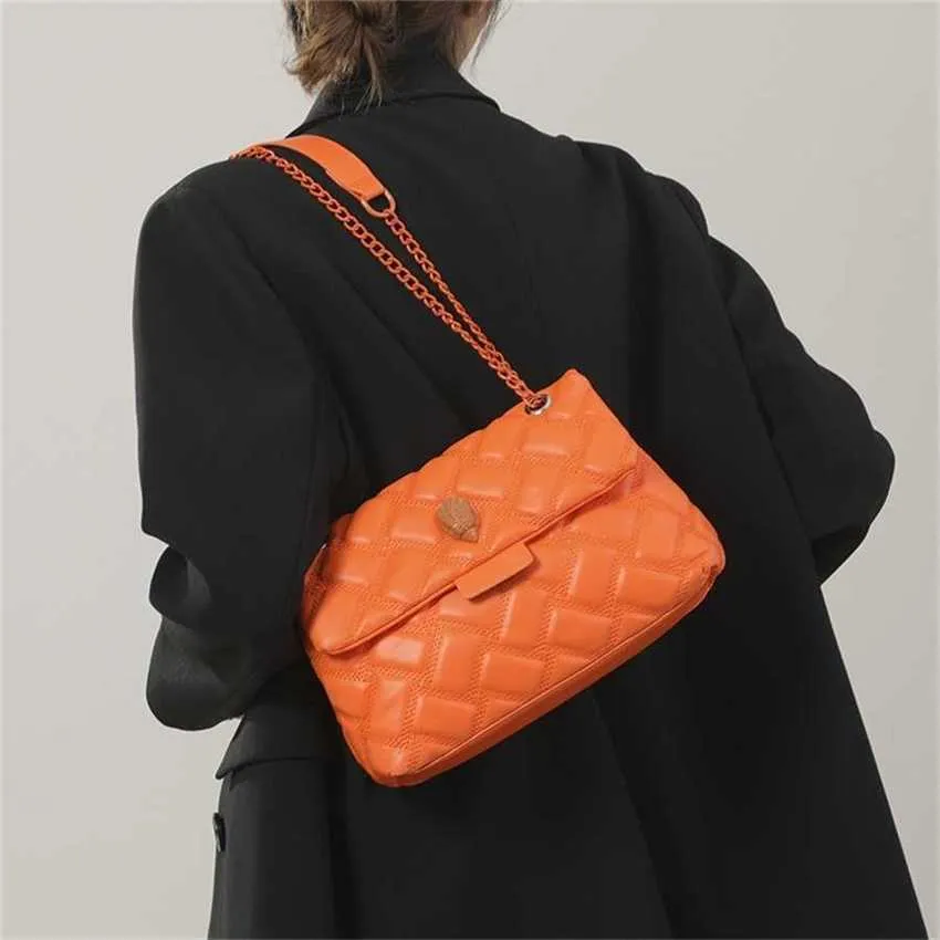 Chic Shoulder Bags Eagle Head Bag Womens Design Sense Diamond Grid Chain Flipped Small Square Single Crossbody Style Bags 240311