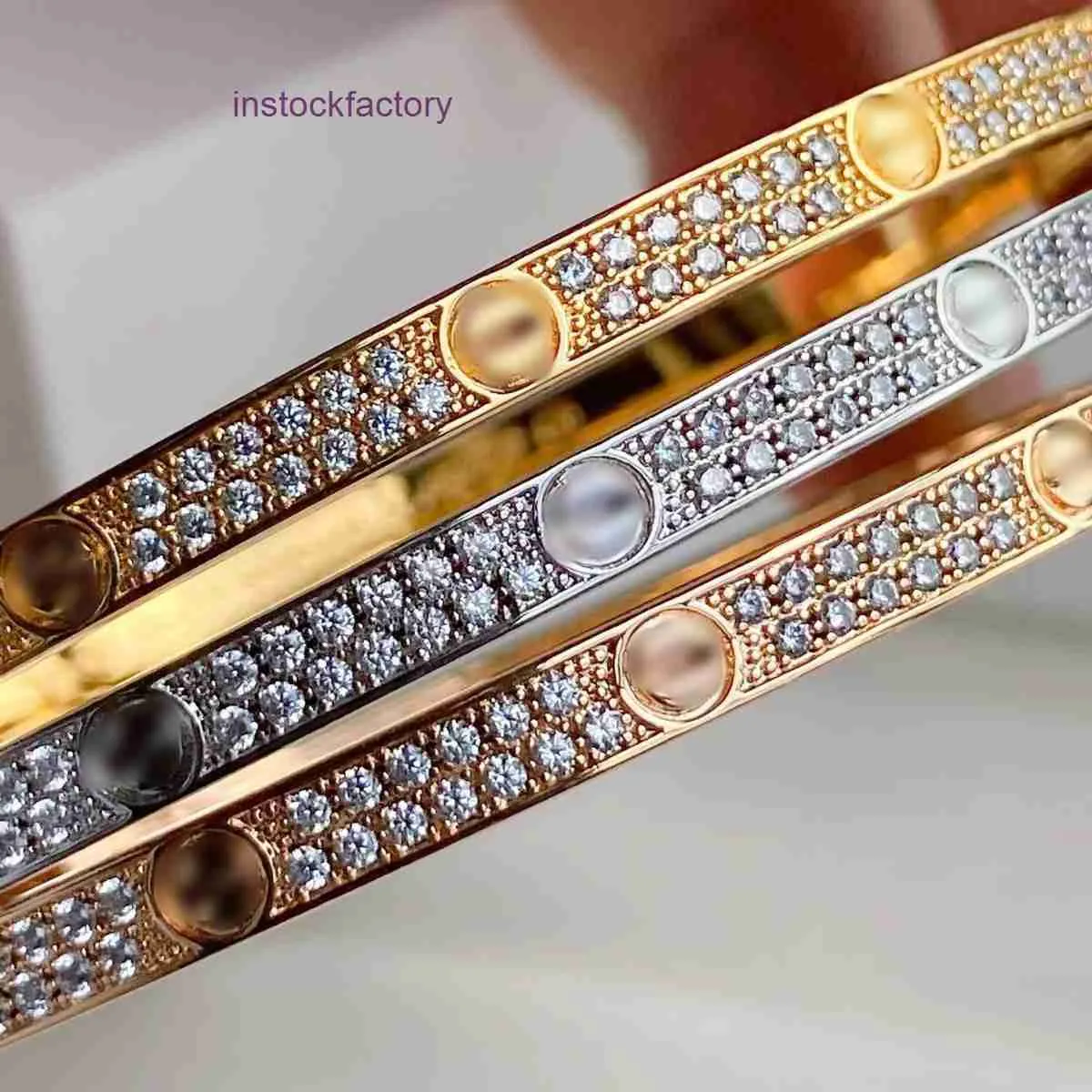 Bracelet Cartres original 1to1 V Gold Narrow Edition Full Sky Star 18 carats diamant 3 rangs