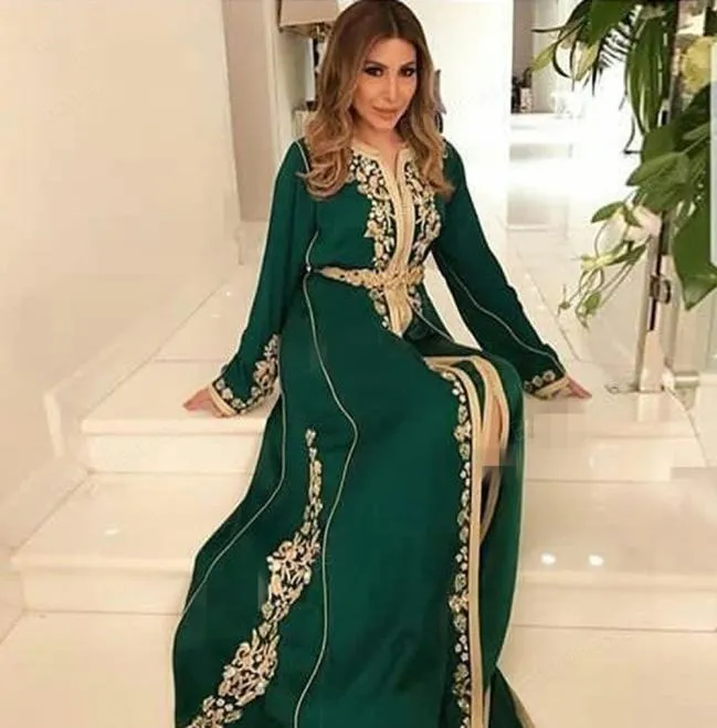 Mode donkergroen Marokkaanse Kaftan Avondjurken split vooraan Borduren Kralen Lange galajurken Volledige mouwen Arabisch Moslim Party8171265