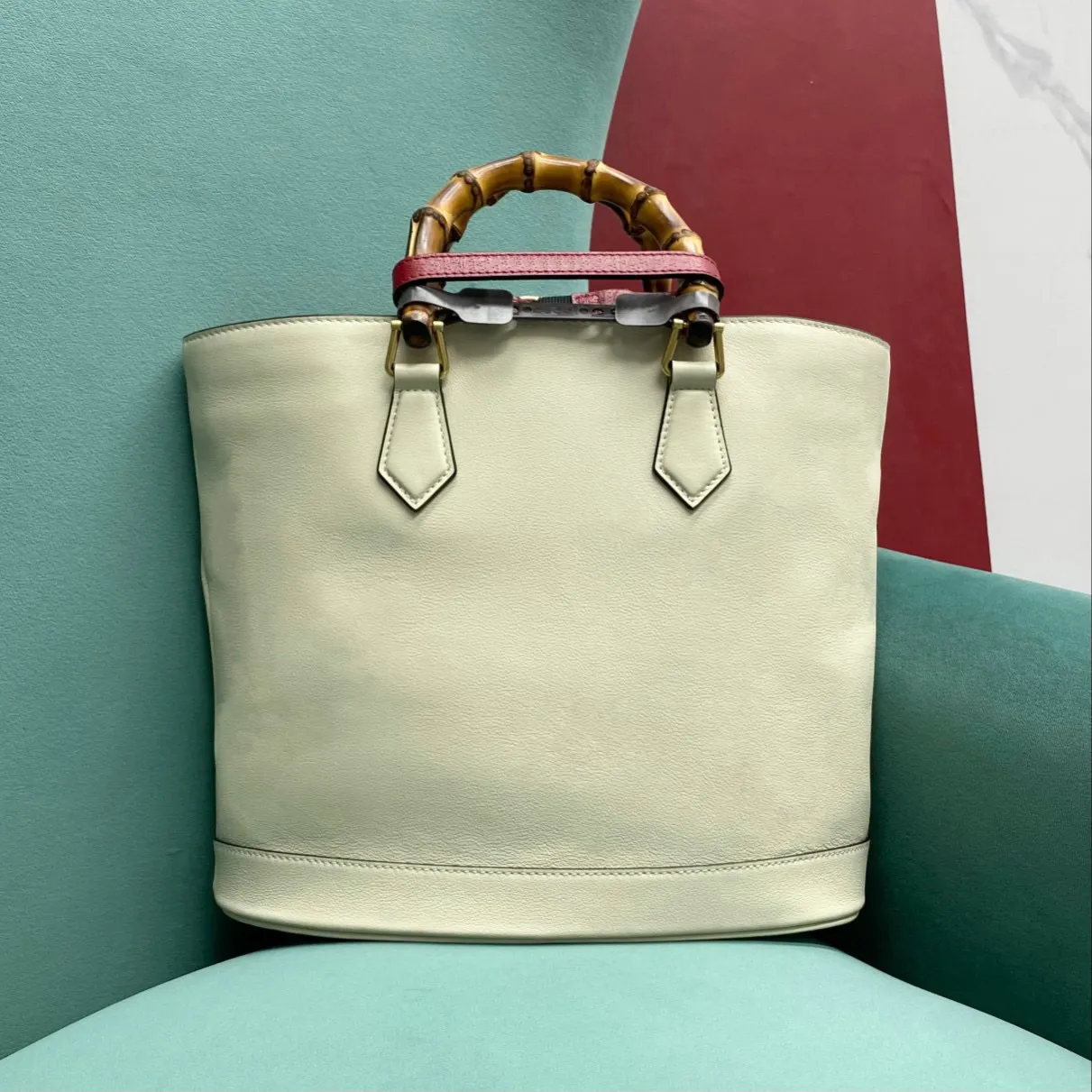 Sac de Shopping en cuir véritable pour femme, sac de marque de styliste avec poignée en bambou avec sangle, sac à main de tous les jours, nouvelle collection, offre spéciale