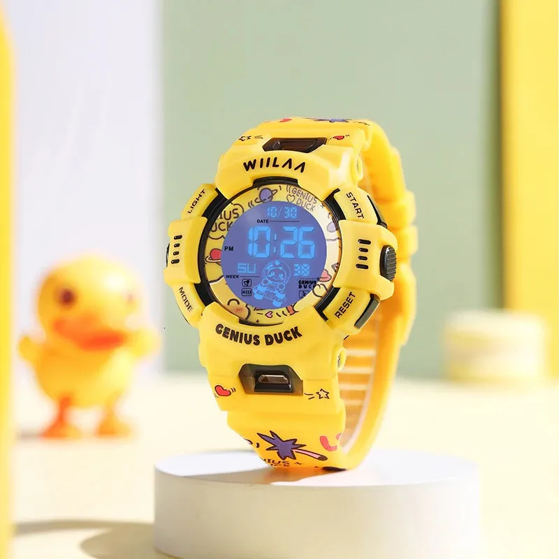 Wiilaa crianças relógio pequeno pato amarelo bonito relógio eletrônico crianças brinquedos luminoso à prova dwaterproof água relógio presente para meninos e meninas 240305