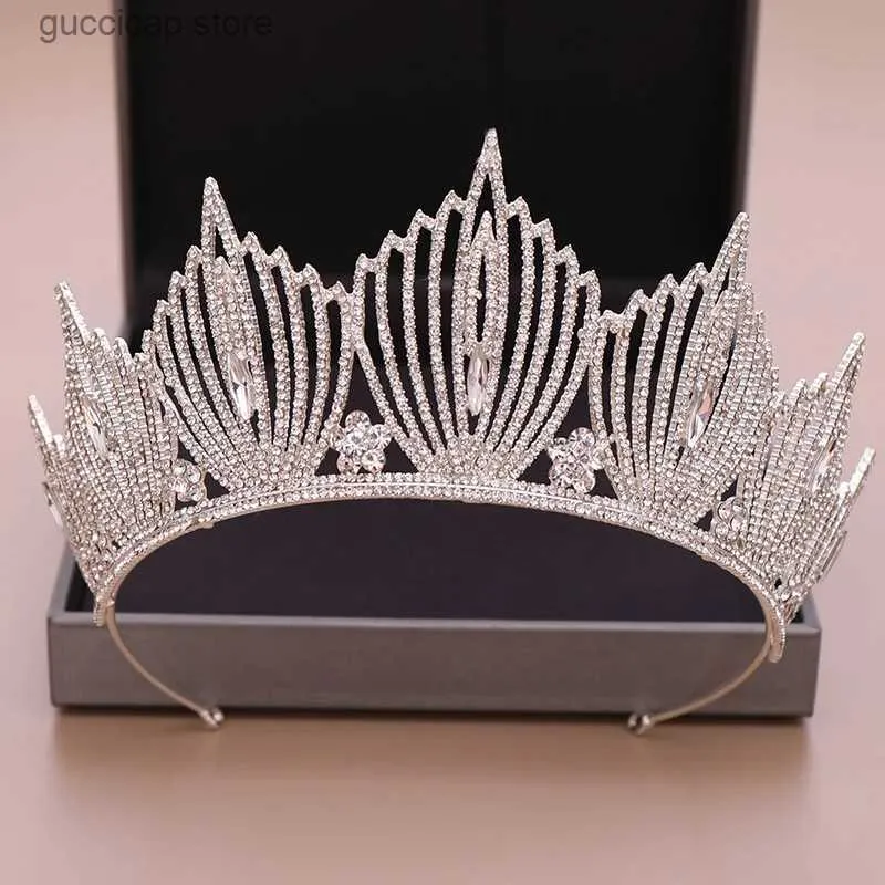 Tiara's Bruid Kristal Steentjes Kronen Zilver Kleur Grote Tiara's Vrouwen Bruidsverkiezing Bruiloft Haaraccessoires Koningin Kroon Haar Sieraden Y240319