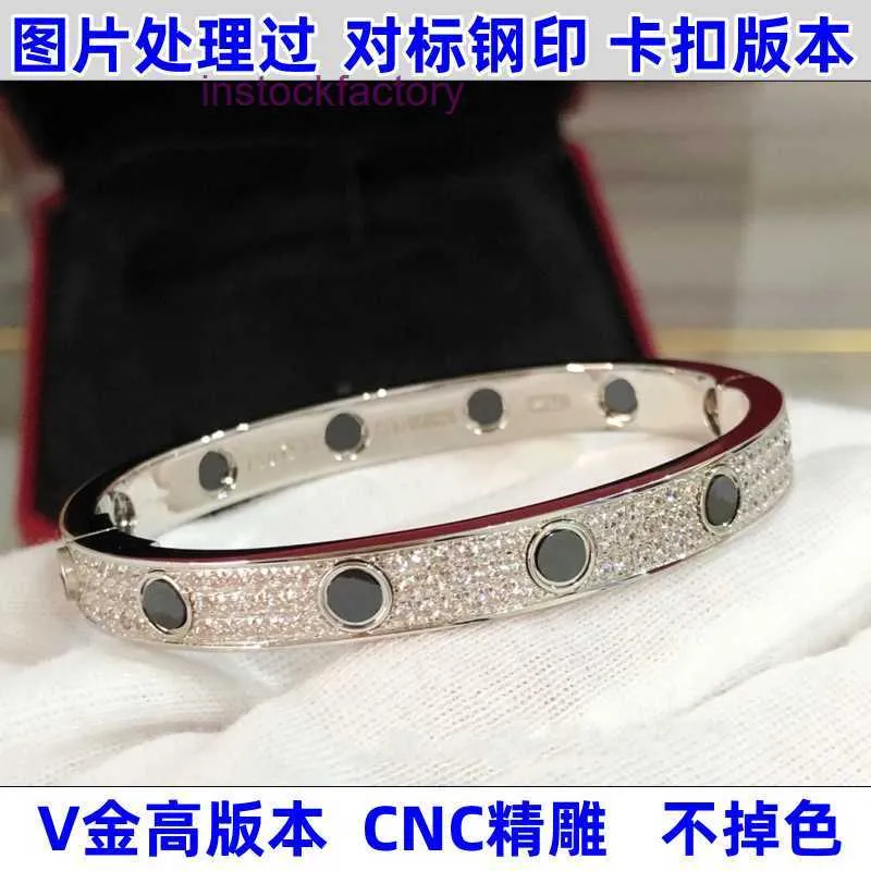 Originele 1to1 Cartres-armband V-goud hoge versie zwarte nagel full sky star-armband verguld met 18k witgoud CNC diamanten schroefgesp drie rijen