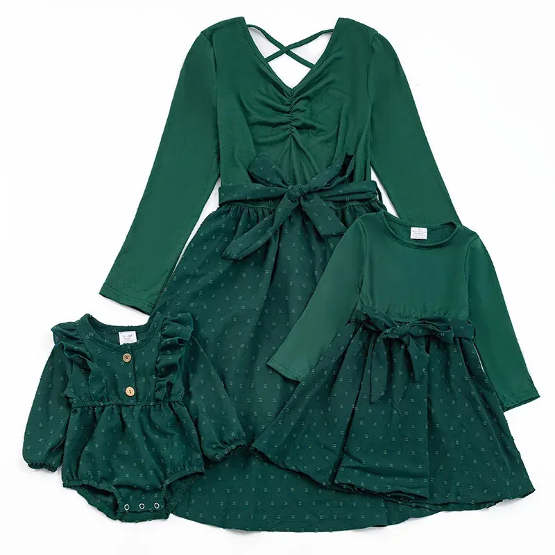 Girlymax Natal Inverno Caçador Verde Swiss Dot Bebê Meninas Crianças Roupas Mamãe Me Vestido Romper Família Olha Irmão 240311