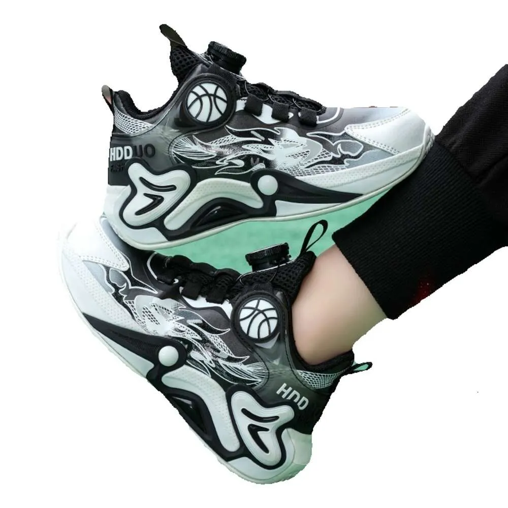 DHgate.com:Waterproof Anti-Slip Leather Boys Basketball DHgate.com:Waterproof Anti-Slip Leather Boys Basketball