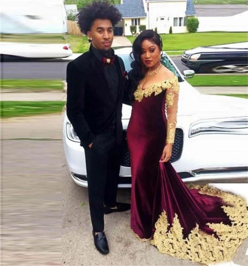 African Prom Dress Floor Length V Neck Chapel Train Plus Size Velvet Maroon Evening Dress Mermaid spets Lång ärm PROM -klänning SD334975406