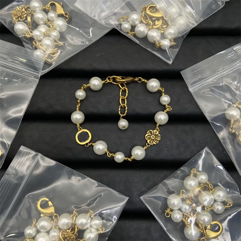 Polido modesto luxo mens pulseira pequeno estilo doce forma de flor pulseiras incrustadas strass pulseiras moda jóias senhora festa zl177 I4
