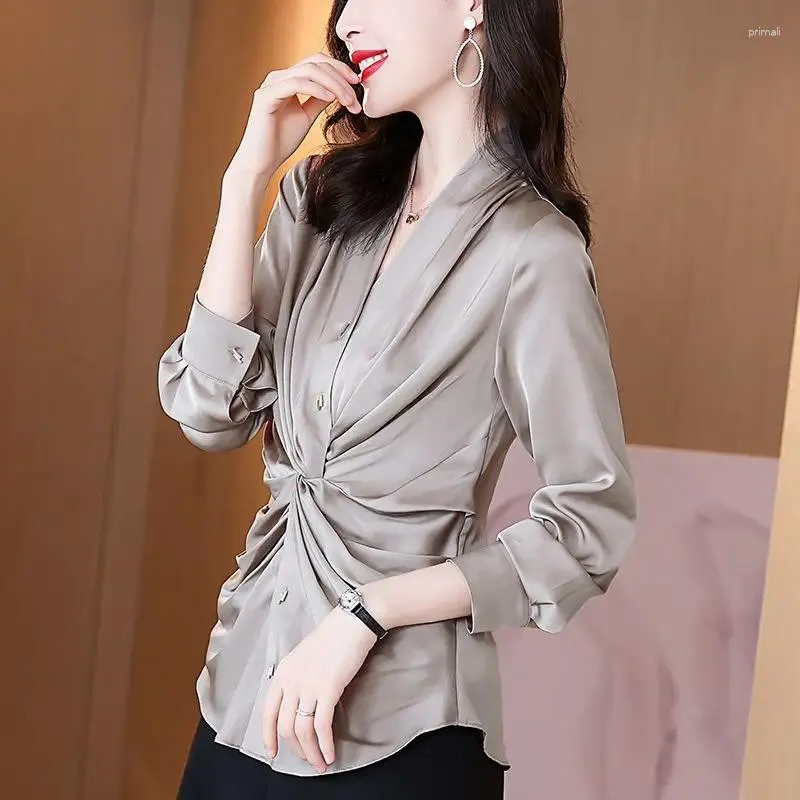 Women's Blouses Commute Solid Color Folds Blouse Spring Autumn Fashion Slim Long Sleeve Female Clothing All-match Elegant V-Neck Button
