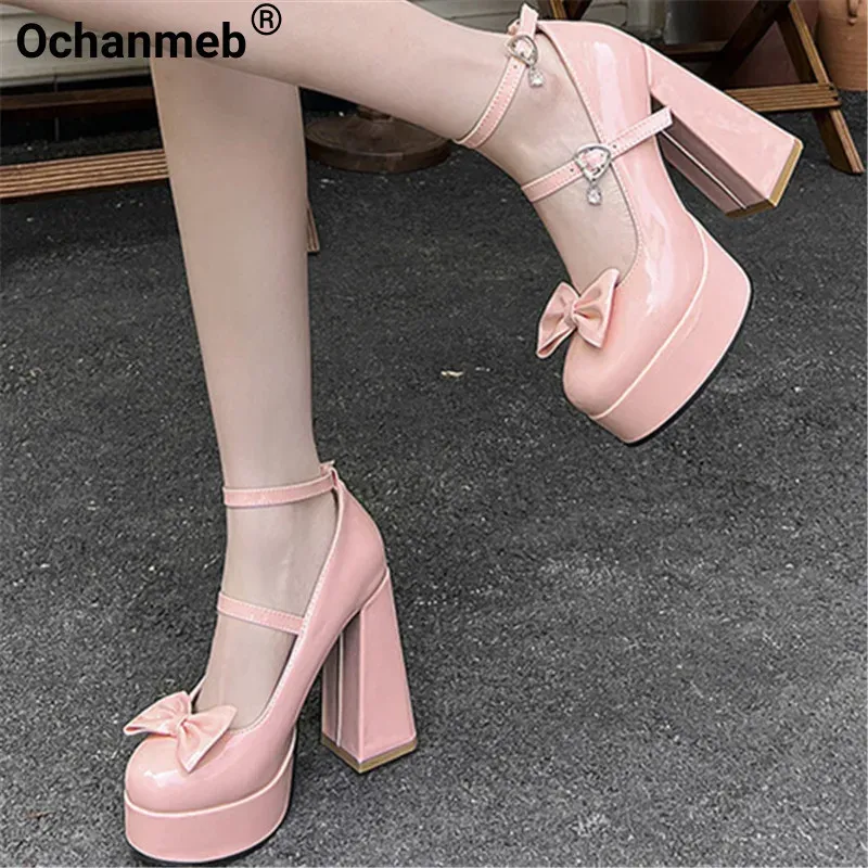 Pumps Ochanmeb Patent Leder Frauen helle Fuschia Pink Mary Jane Schuhe Doppelgurt Schöner süßer Bogenknoten Goth Lolita Pumps 43