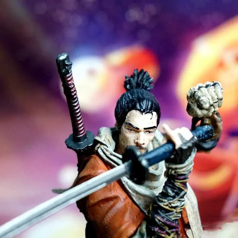 Anime Manga 20cm boski spadkobierca Genichiro Ashina figurka wilk samuraj Modelo figurki Anime figurka z pcv dzieci samochodzik dla dziecka dekoracja 240319