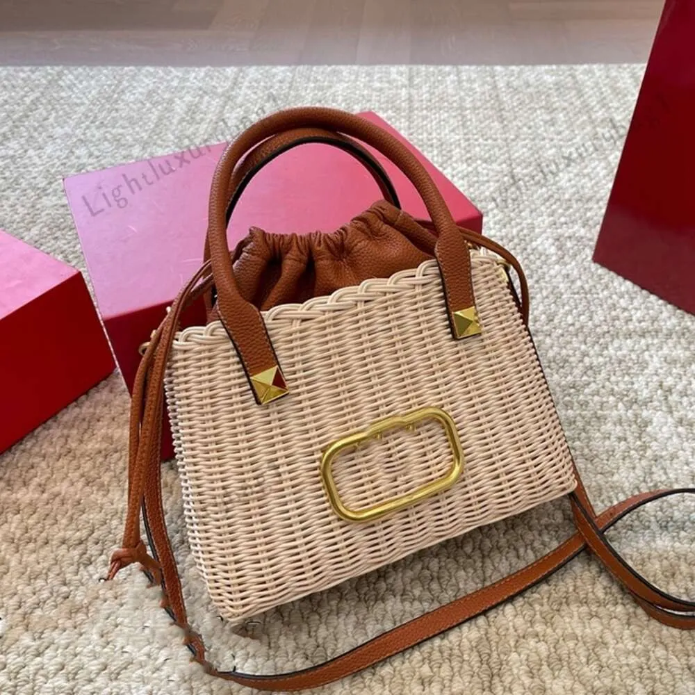 VLT Square Square Basket Bag Luxury Loco Straw Bag Designer Summer Beach Bag Bag Bag Crotghder Crossbody Bag Bag Classic Holday Bag 240320