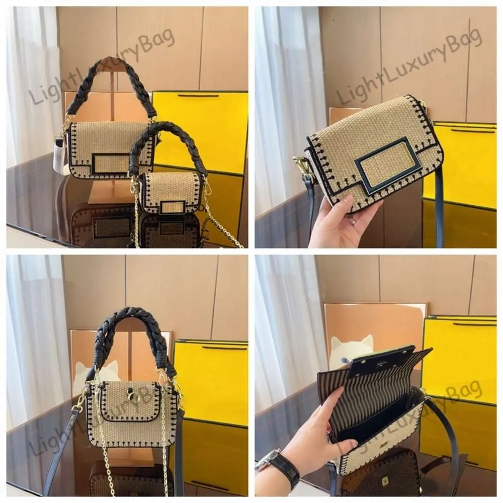 Straw crossbody saco ombro tecer mensageiro bolsa bolsa moda ouro ferragem carta tassel decoração corrente embreagem flap sacos 240319