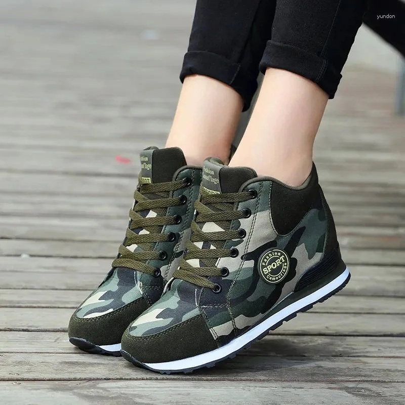 Wanderschuhe TaoBo Damen Camouflage 6,5 cm Absatzhöhe erhöhen Lässige Größe 34-42 Canvas Sneakers Plateau Wedges Chunky