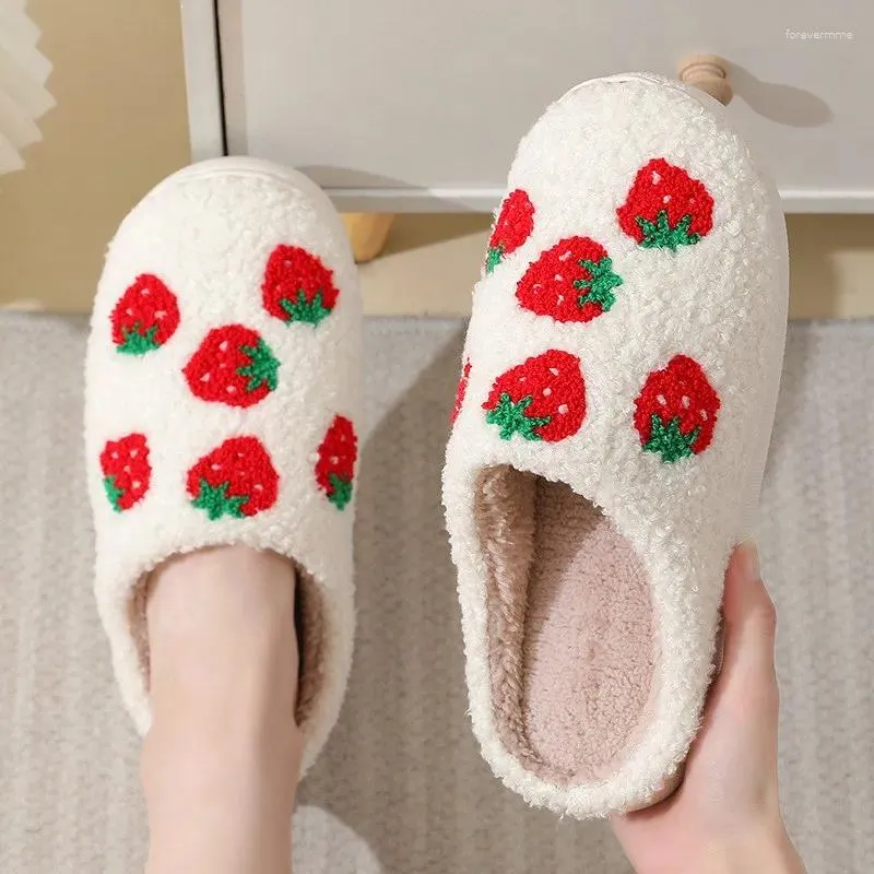 Slippers Winter Women Indoor Warm Plush Home Strawberries Slipper Autumn Shoes Woman House Flat Floor Soft Silent Peach Slides