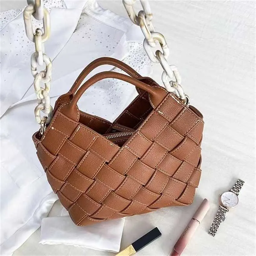 Chic Shoulder Bags Fashion Designer Handbags Woven Tote Bag With Litchi Pattern Womens Single Crossbody Bag Unique Design 240311