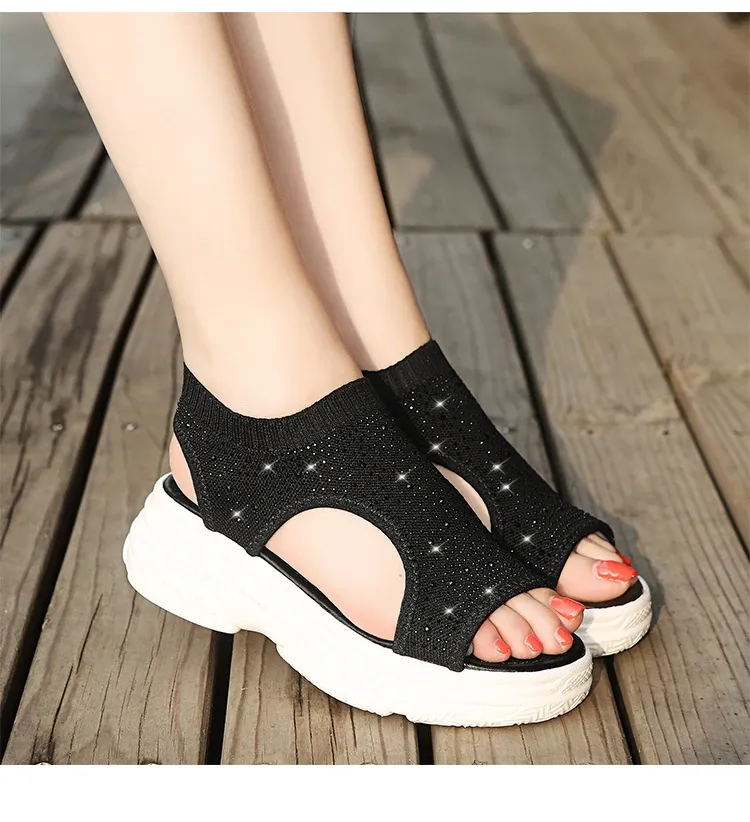 Сандалии женские туфли в продаже 2023 Сплетенная сетчатая женские сандалии летние новая платформа спортивные сандалии Краткие световые студенческие сандалии