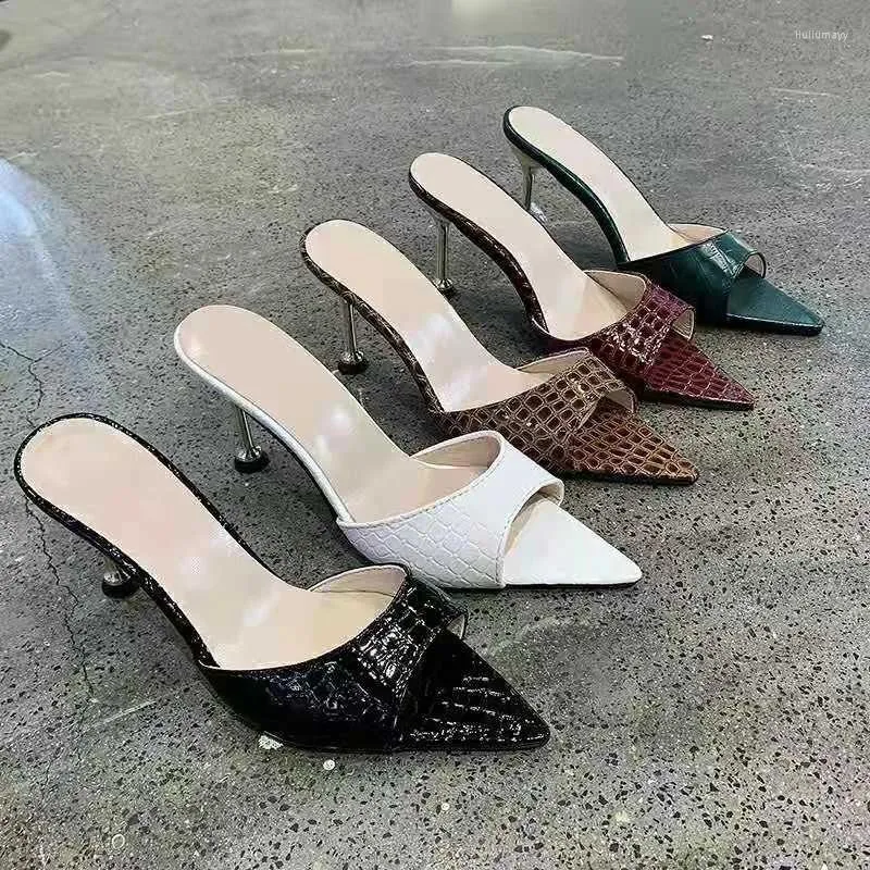 Slippers Casual Low Female Shoes Thin Heels Heeled Mules Pointed Toe Slides Rubber Flip Flops Snakeskin Luxury 2024 High