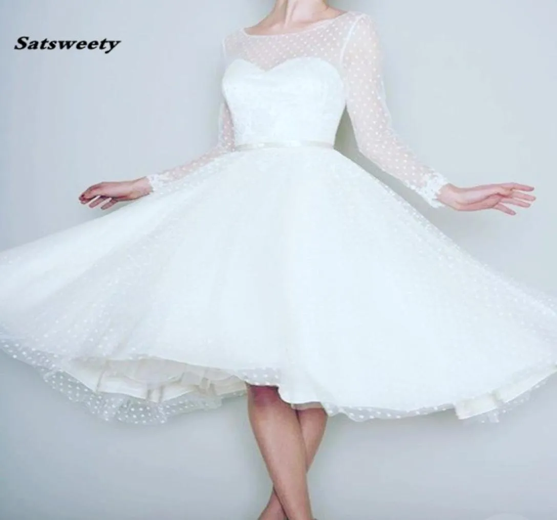 1905039s Vintage White Long Sleeve Short Wedding Dress Women Bridal Dresses Tea Length Retro Dotted Wedding Gown Spring New3907544