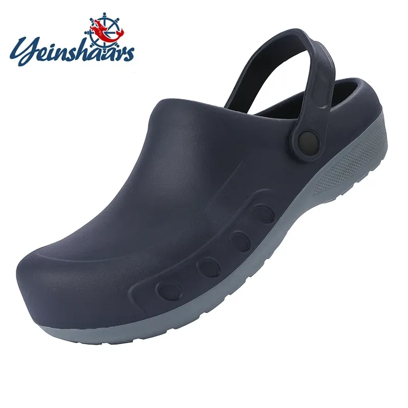 Sandals Hotel Kitchen Clogs Nonslip Chef Shoes Casual Flat Work Shoes Breathable Resistant Kitchen Cook Working Shoes Size Plus 4046