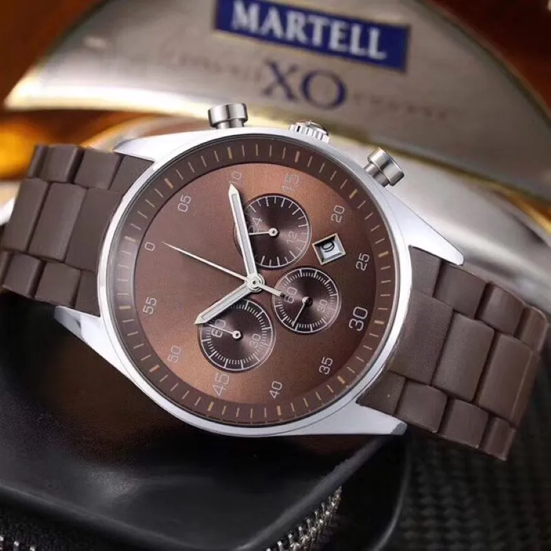 Wszystkie małe tarcze działają luksusowe zegarki męskie Top Designer Stopwatch kwarcowe zegarek dla mężczyzn Prezent Walentynki Presen318m