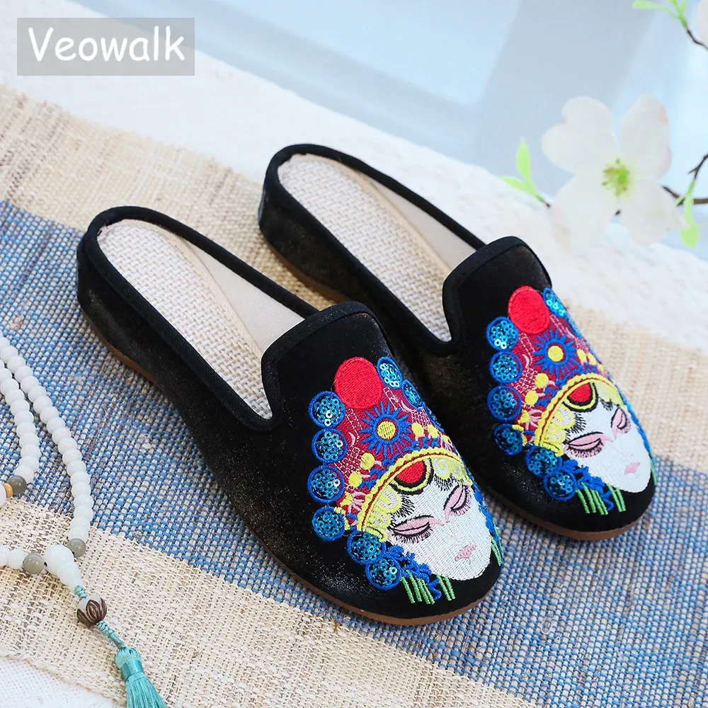 Flats Veowalk Beijing Opéra brodé de coton de flanelle féminine Mules Flats Summer Retro Style Dames Casual Soft Slipon chaussures