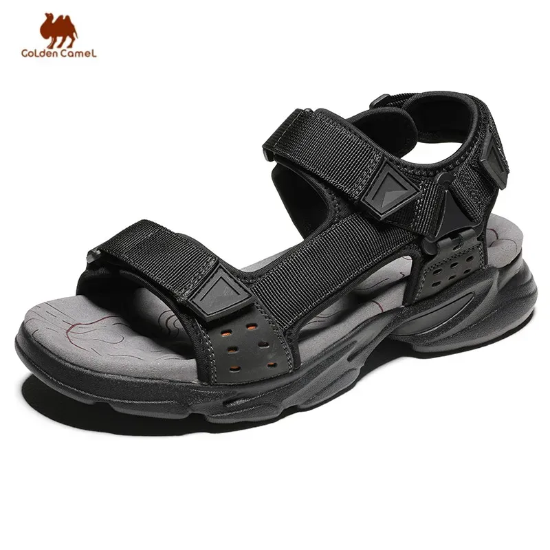 Sandálias GoldEncamel Sapatos masculinos Sapatos de sandálias de praia respiráveis para homens Caminhando sapatos de couro genuíno calçados calçados Sandal Summer 2022