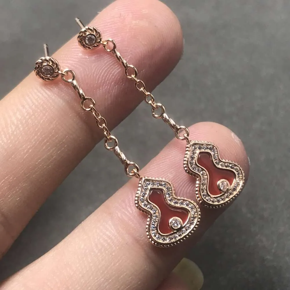 Gioielli di lusso Orecchini Qeelins Orecchini lunghi di zucca rossa Orecchini lunghi in argento sterling 925 placcato oro 18k intarsiato in agata rossa