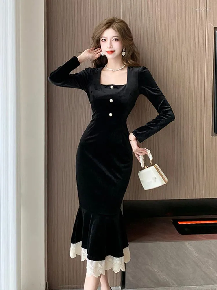 Robes décontractées Black Velvet Fishtail Longue Femmes Dames Élégant Vintage Col Carré Robe Slim Robe Femme Mujer Vestido Street Vêtements