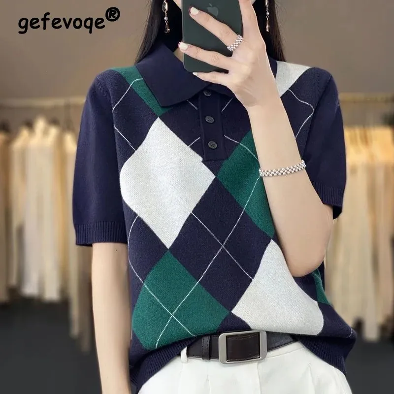 Sommer Frauen Vintage Klassische Argyle Kurzarm Gestrickte T-shirt Y2K Weibliche Trendy Casual Polo Kragen Lose Chic Tops 240315