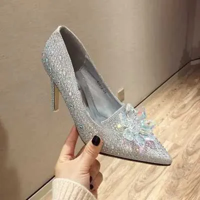 Chaussures habillées 2020 bout pointu bouche peu profonde chaussures pour femmes à la mode talons hauts 11 cm cristal argent femme fête mariage RedAAER H240321