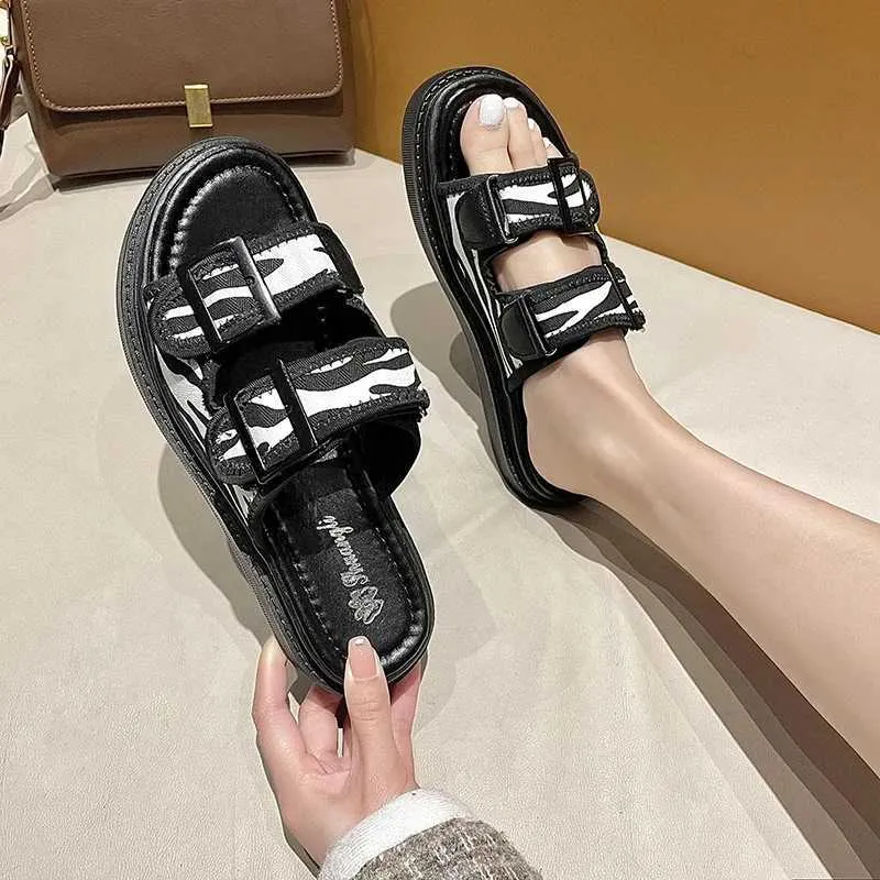 Slippers Women Sandals Soft Bottom Summer Platform Sandalias Mujer Elegant Shoes for Luxury Designers H240325