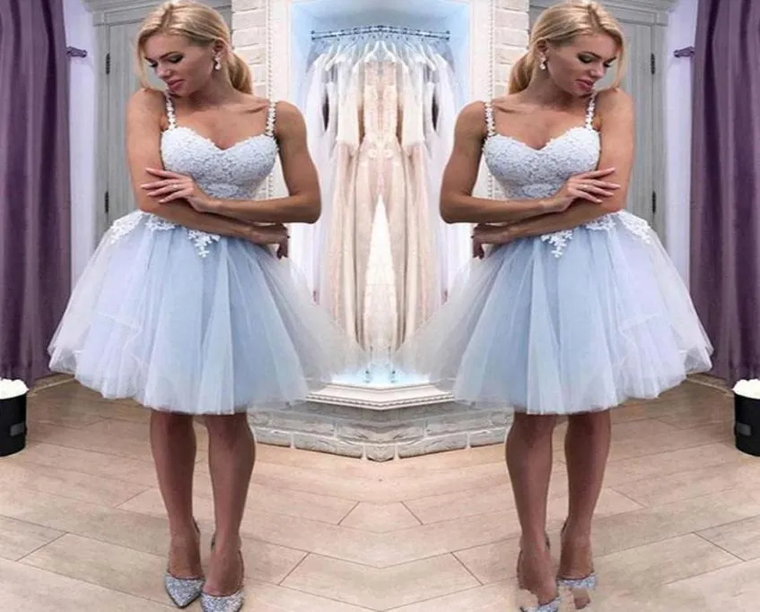 2020 Cheap Spaghetti Straps Gray Blue Lace A Line Homecoming Dresses Tulle Applique Knee Length Short Prom Party Cocktail Dresses5383760