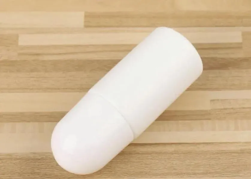 Frasco roll-on de plástico branco por atacado para desodorante, óleo essencial, perfume, recipientes cosméticos pessoais DIY (30ml, 50ml, 100ml) 11 LL