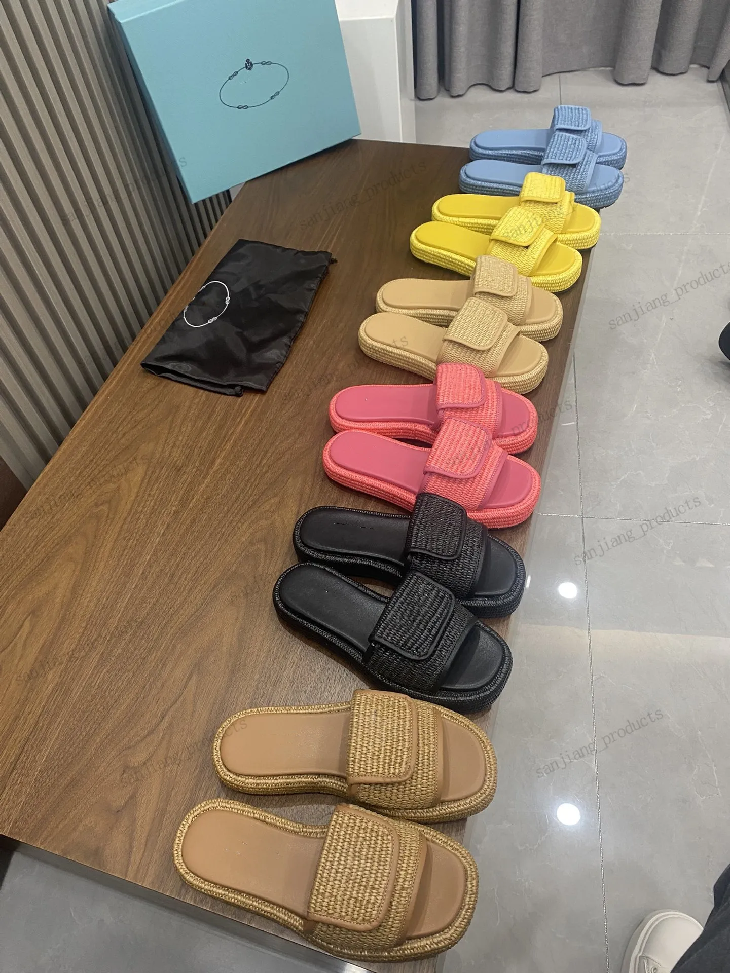 Designer chinelo mulheres homens sandália chinelos luxo praia slides flip-flops triângulo palha crochê plataforma de madeira chinelos para senhoras verão slides ráfia tecido