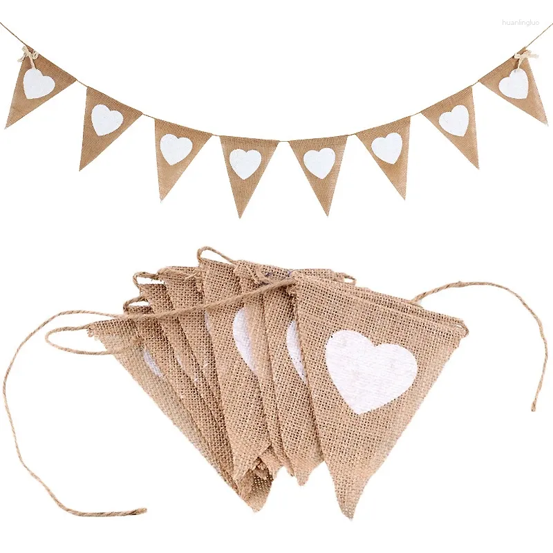 زخرفة الحفلات عتيقة لافت Love Heart Rustic Burlap Flags Pennant for Garden Festival Christmas Decorts