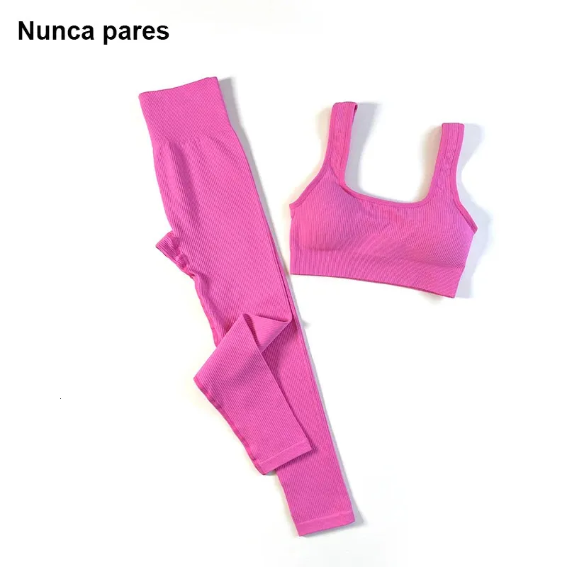 Set da palestra senza cuciture Set da yoga a coste da donna Tuta sportiva da fitness Tuta da donna Reggiseni sportivi Leggings a vita alta Tuta sportiva 240304