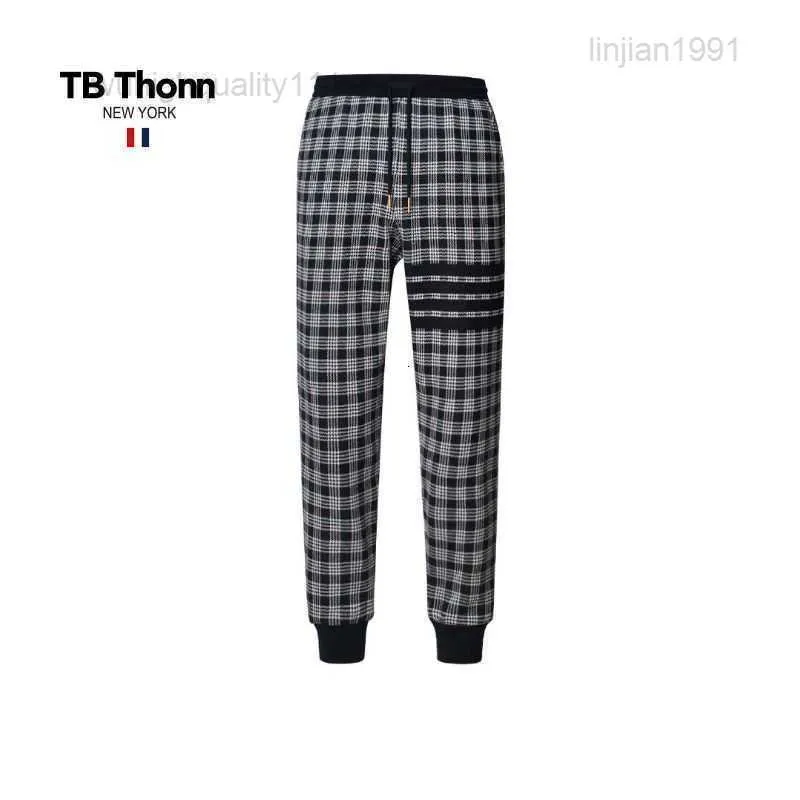Pantalon en jacquard écossais Tb Thonn avec différents sens de conception pour hommes et femmes, sport décontracté