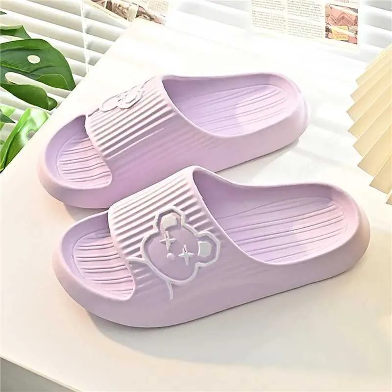 Slippers Paar Zomer Strand Slippers Vrouwen Cartoon Beer Slippers Mannen Dikke Zool Indoor Badkamer Antislip Sandalen Dames Shoes015 H240322