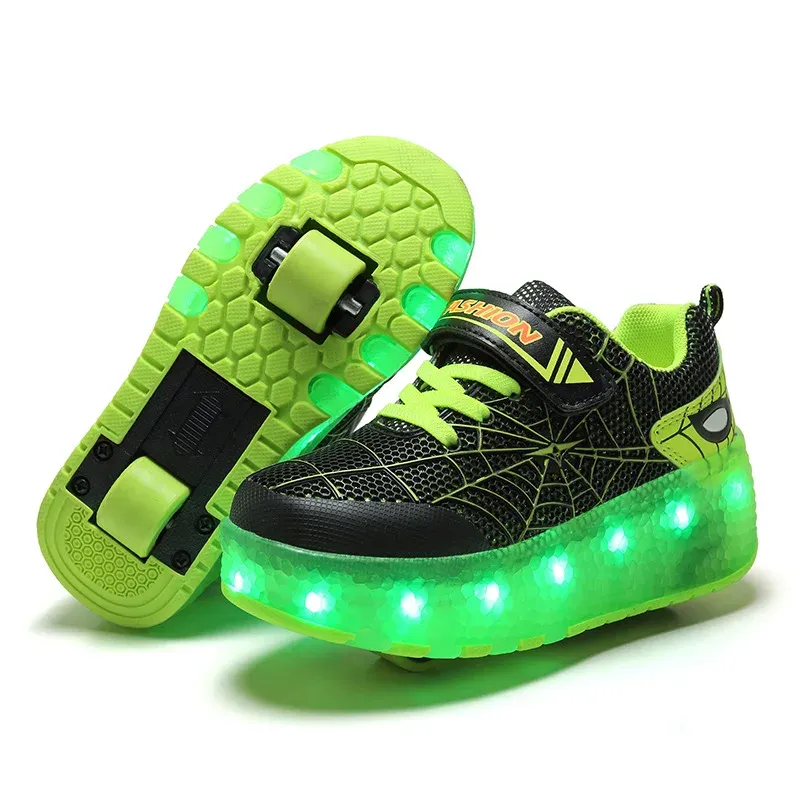 Skor barn sneakers USB Ladda upp lätta skridskor skor pojkar flickor avslappnad skateboard sko rullskridskor utomhus sportskor med led